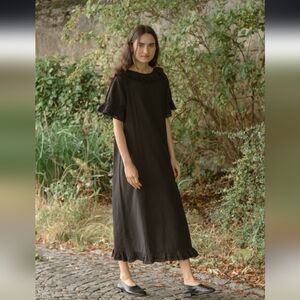 NWT Gillian Stevens Freya Dress